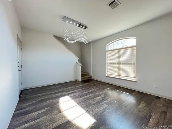 $1,850 | 6150 Pecan Tree, San Antonio, TX 78240