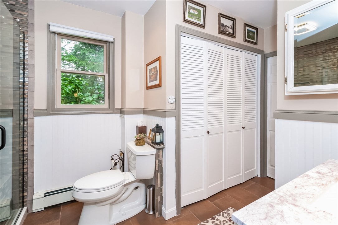 298 Beavertail Road Jamestown, RI 02835 - Photo 12 of 34