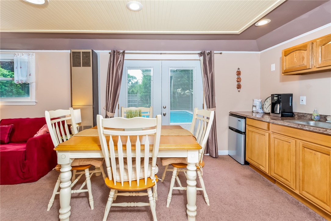 298 Beavertail Road Jamestown, RI 02835 - Photo 17 of 34