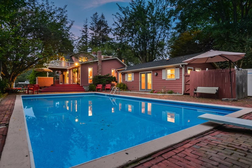 298 Beavertail Road Jamestown, RI 02835 - Photo 21 of 34