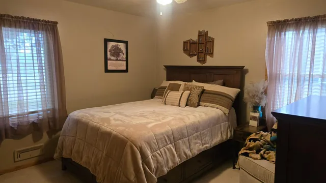 $194,900 | 1430 North Park Street, Fairmont, MN 56031