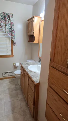 $194,900 | 1430 North Park Street, Fairmont, MN 56031