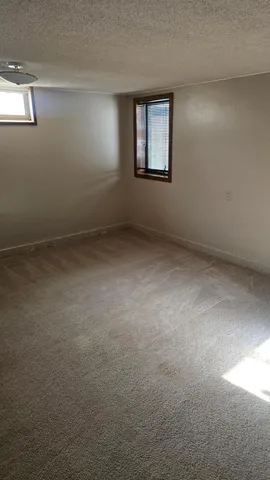 $194,900 | 1430 North Park Street, Fairmont, MN 56031