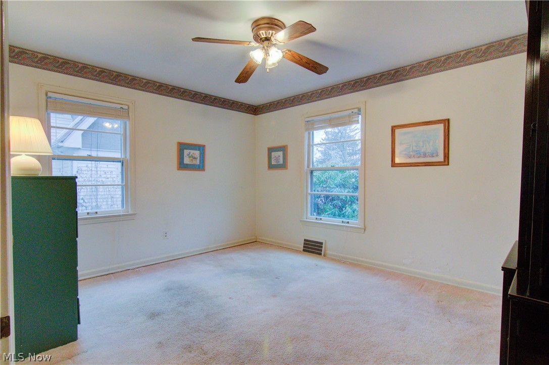 998 Renfield Road Cleveland Heights, OH 44121 - Photo 20 of 22