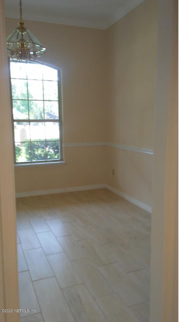 1780 Denmark Drive Fleming Island, FL 32003 - Photo 10 of 25 an empty room with a window