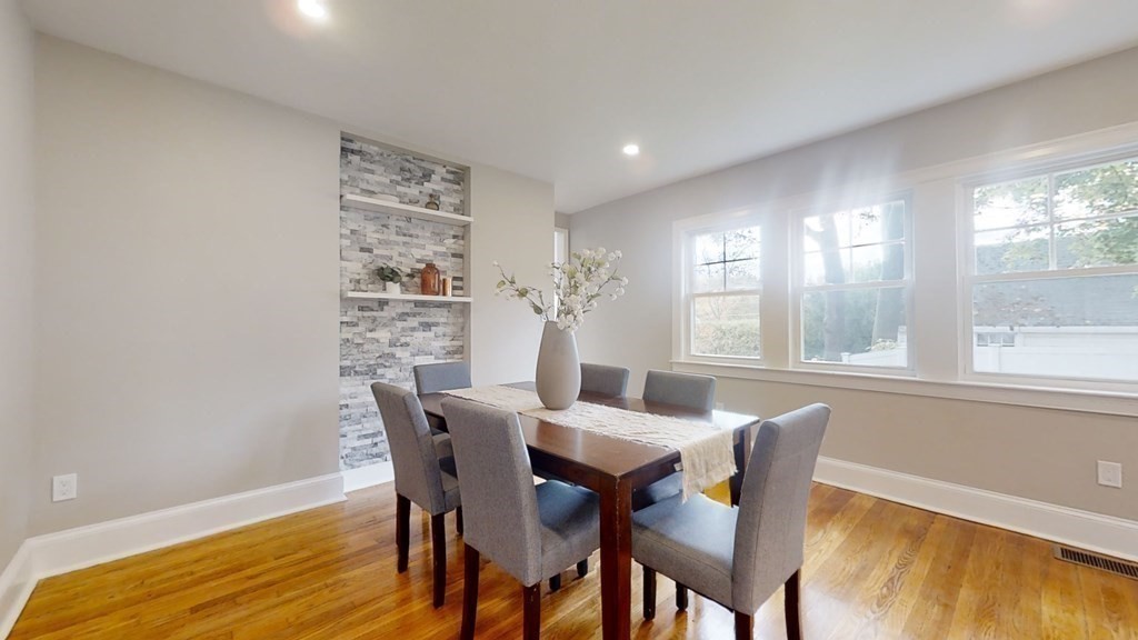11 Benton Road Belmont, MA 02478 - Photo 7 of 37 Gallery Image 7