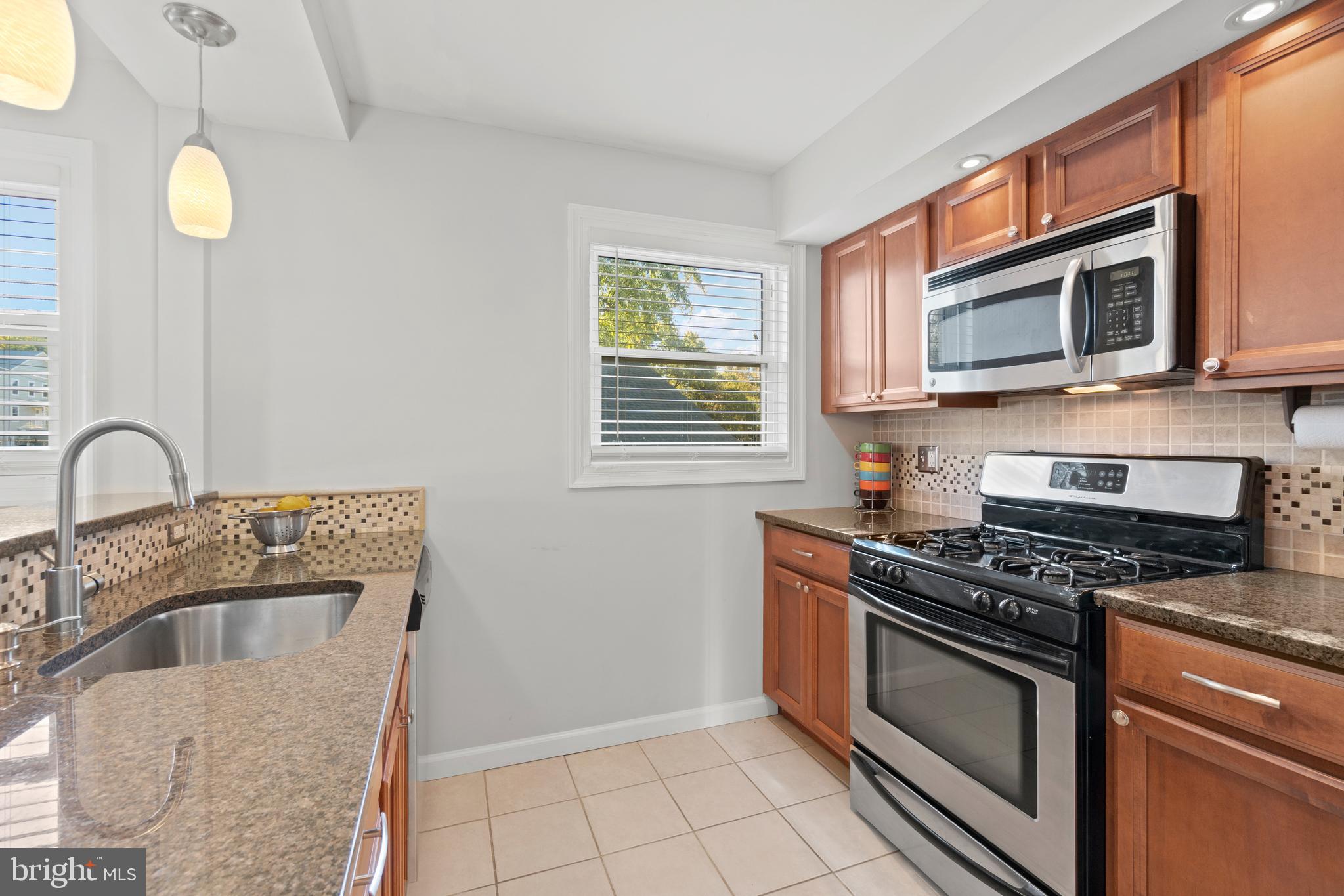 12602 Holdridge Road Silver Spring, MD 20906 - Photo 8 of 21 Gallery Image 8