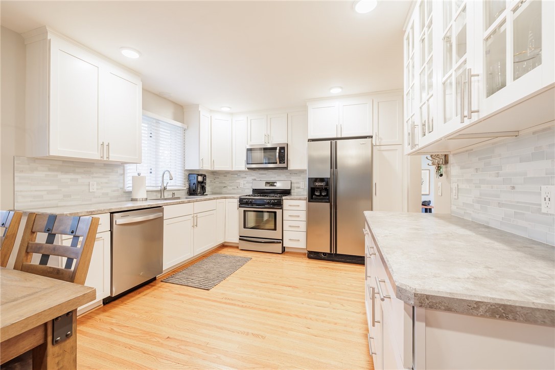 148 Willowen Drive Irondequoit, NY 14609 - Photo 18 of 36