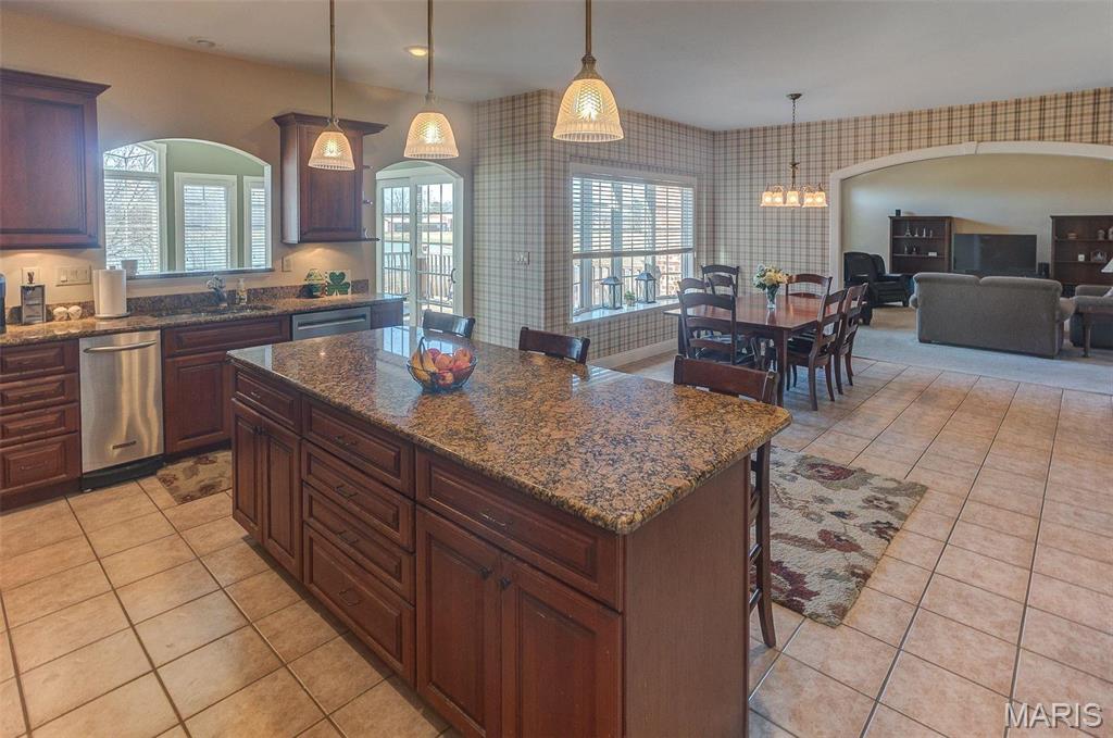 8119 Highway 159 Dorsey, IL 62021 - Photo 21 of 52