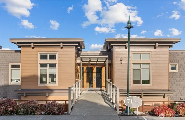 $799,950 | 71 Pine Street, Unit 212, Edmonds, WA 98020