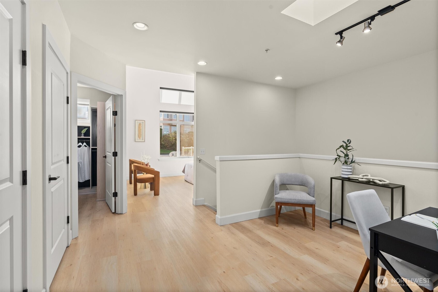 71 Pine Street, Unit 212 Edmonds, WA 98020 - Photo 15 of 40