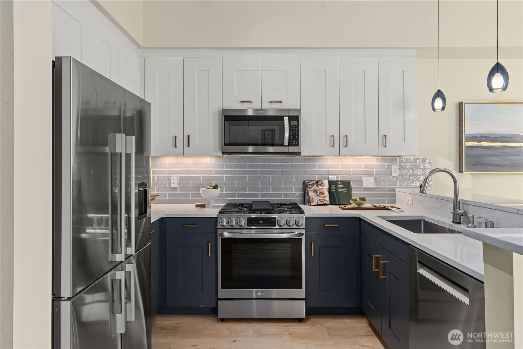 71 Pine Street, Unit 212 Edmonds, WA 98020 - Photo 8 of 40