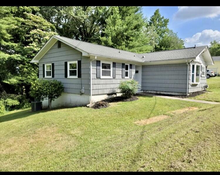 113 Maple Lane Oak Ridge, TN 37830 - Photo 3 of 36 image5