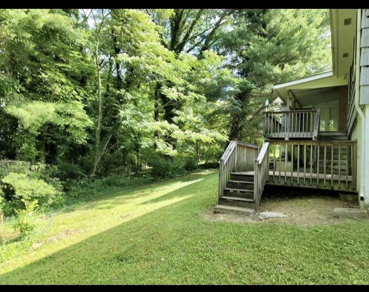 113 Maple Lane Oak Ridge, TN 37830 - Photo 4 of 36 image11