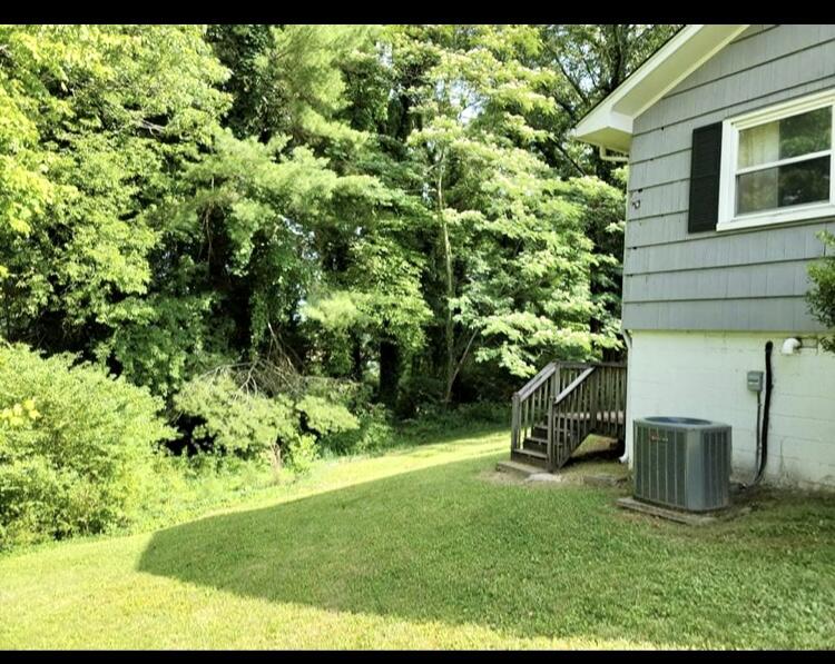 113 Maple Lane Oak Ridge, TN 37830 - Photo 6 of 36 image12