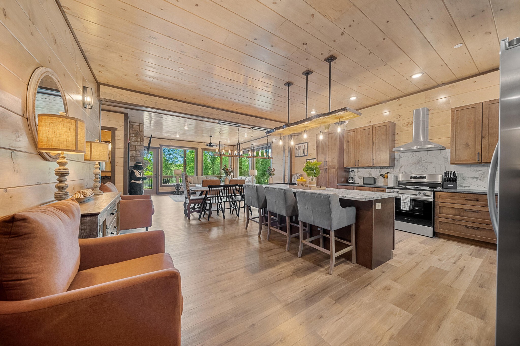 317 Proffitt Road Gatlinburg, TN 37738 - Photo 2 of 82 Gallery Image 2