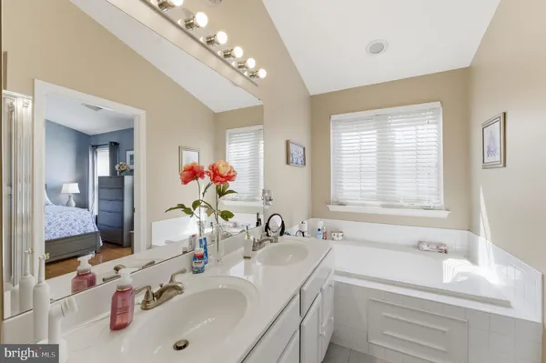 $535,000 | 13108 Bridger Drive, Unit 121, Germantown, MD 20874