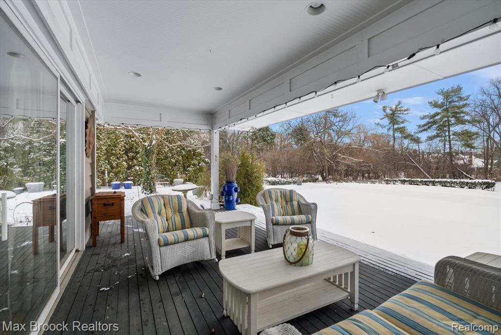 2085 Quarton Road Bloomfield Hills, MI 48301 - Photo 37 of 55