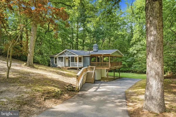 $369,900 | 410 Hawthorne Court, Lusby, MD 20657