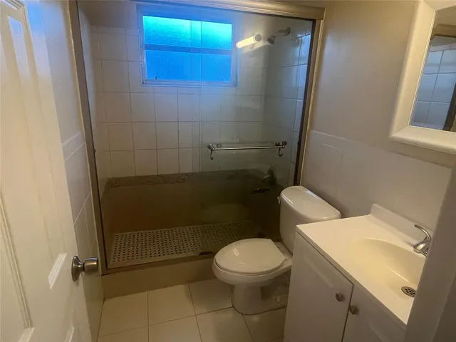 $2,840 | 5507 Southwest 24th Avenue, Fort Lauderdale, FL 33312