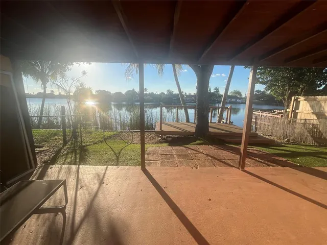 $2,840 | 5507 Southwest 24th Avenue, Fort Lauderdale, FL 33312