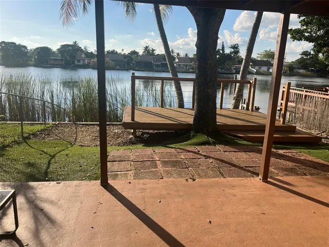 $2,840 | 5507 Southwest 24th Avenue, Fort Lauderdale, FL 33312