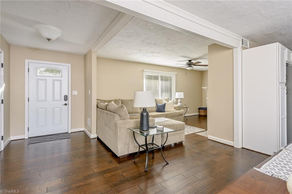 598 Alpine Road Winston-Salem, NC 27104 - Photo 7 of 22
