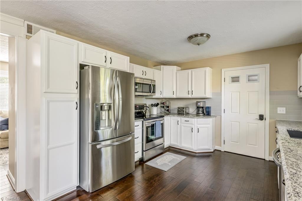598 Alpine Road Winston-Salem, NC 27104 - Photo 8 of 22