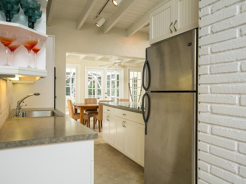 540 Banyan Road Vero Beach, FL 32963 - Photo 12 of 36 Gallery Image 12