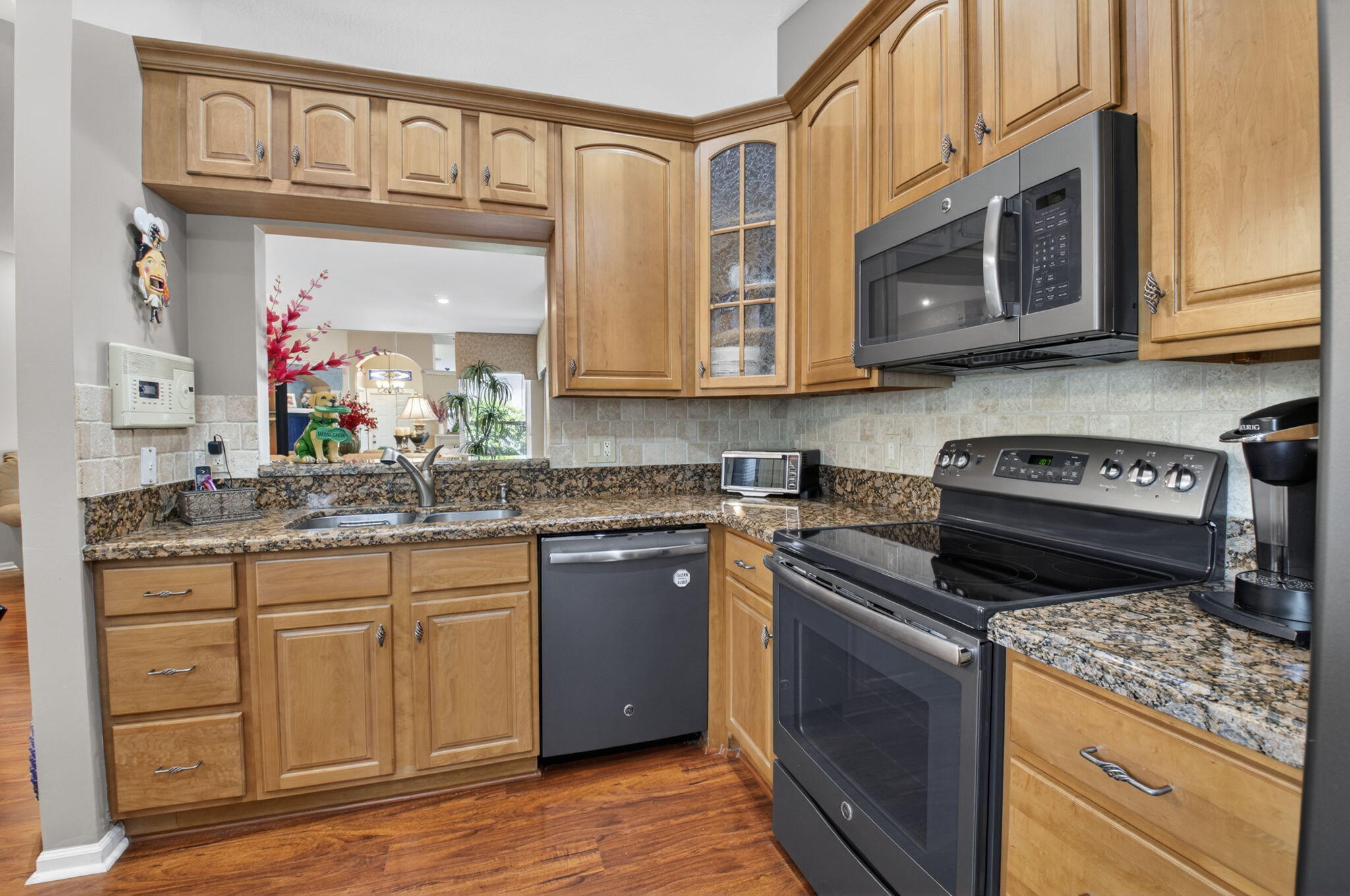 11592 Lawton Road Boynton Beach, FL 33437 - Photo 13 of 96 Updated Kitchen