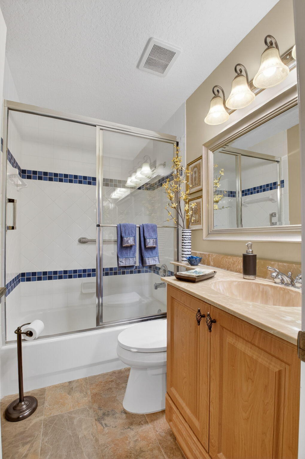 11592 Lawton Road Boynton Beach, FL 33437 - Photo 27 of 96 2nd Bathroom