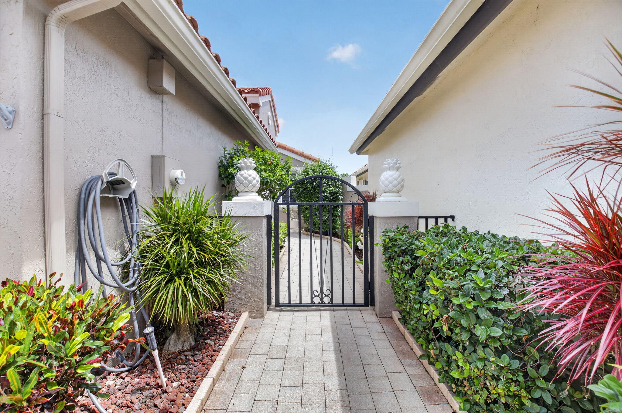 11592 Lawton Road Boynton Beach, FL 33437 - Photo 49 of 96 Path to front door