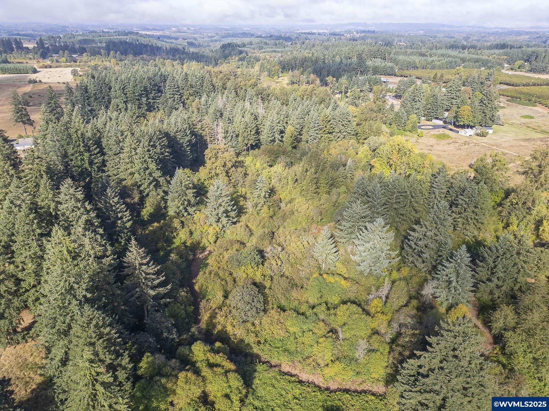 34715 Meridian Road Lebanon, OR 97355 - Photo 20 of 27 Gallery Image 20