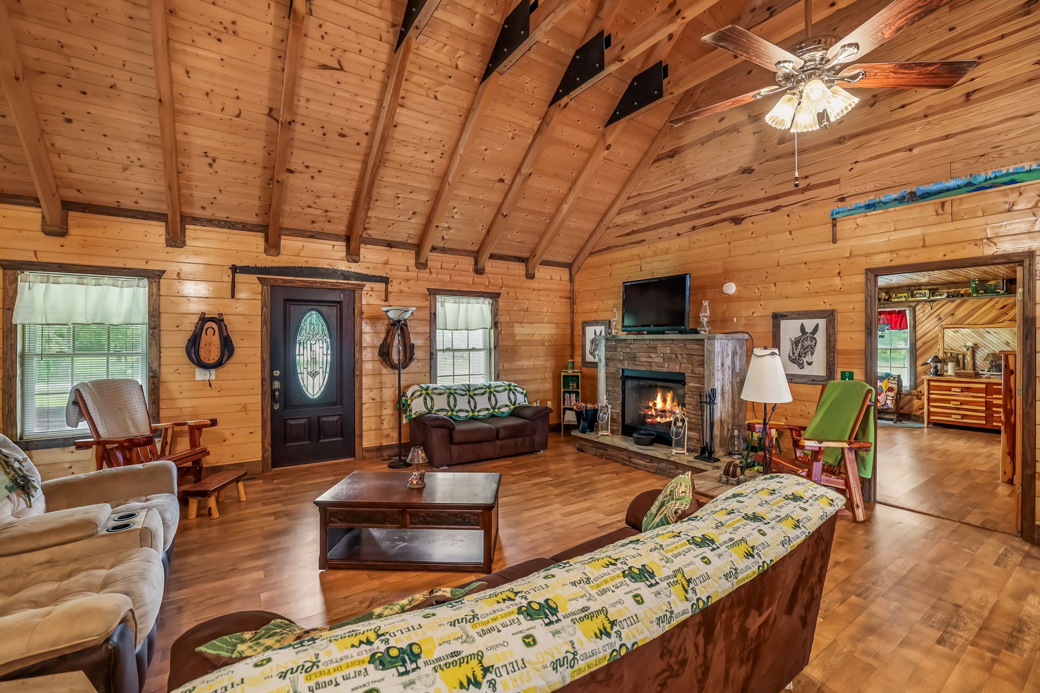 4012 Payne Cove Road Pelham, TN 37366 - Photo 6 of 39 Gallery Image 6