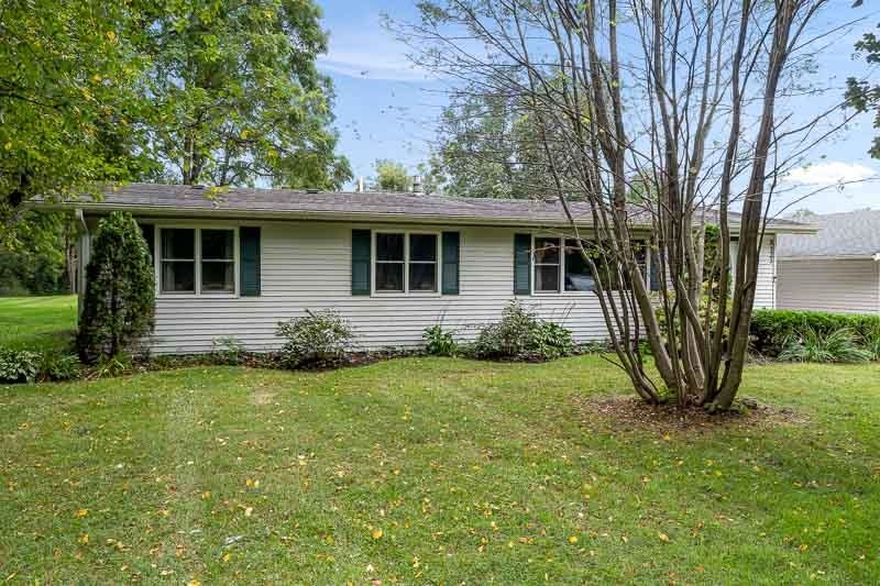 8731 Elevator Road Roscoe, IL 61073 - Photo 3 of 50 Gallery Image 3
