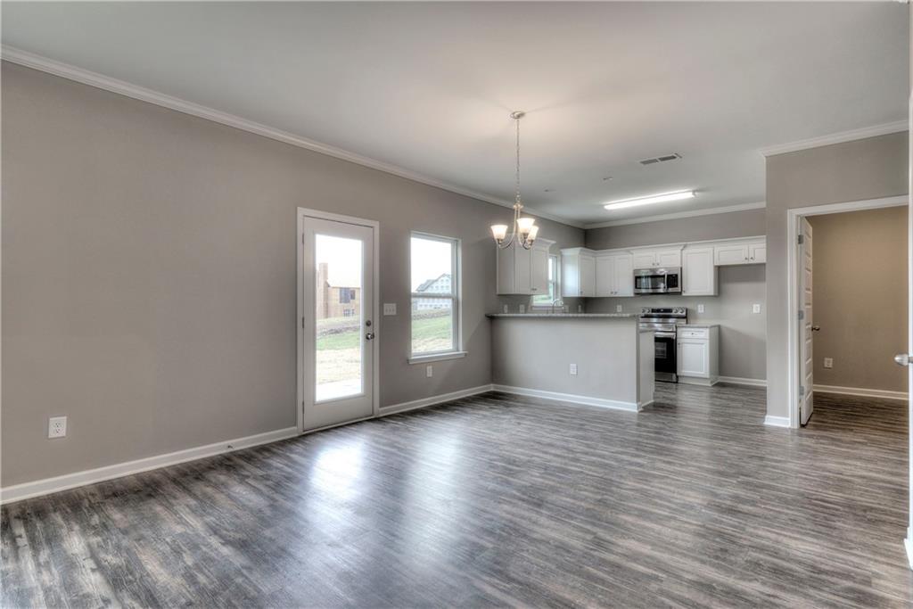 262 Summit Height Drive Cartersville, GA 30121 - Photo 11 of 36