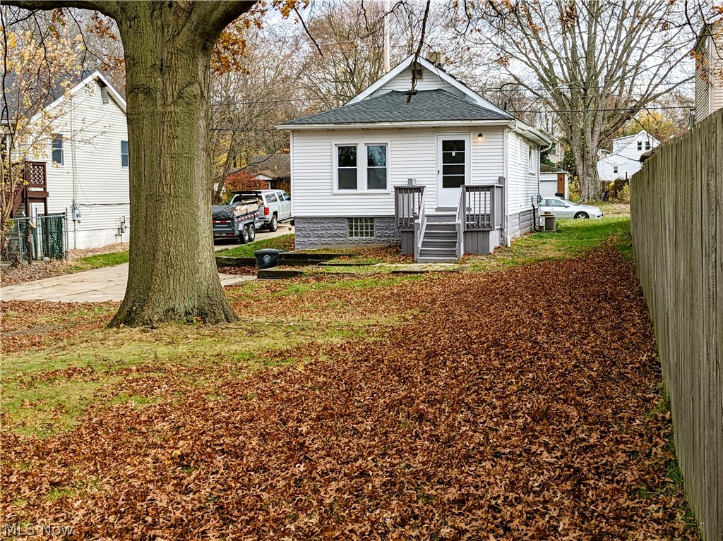 1528 Breiding Road Akron, OH 44310 - Photo 29 of 36