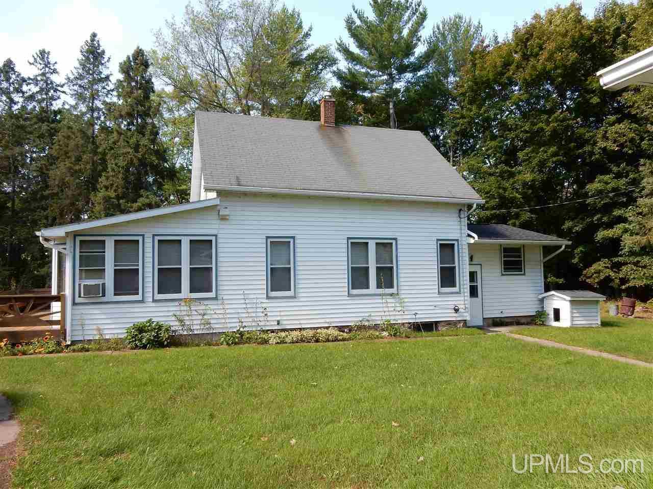 1934 County Rd B Niagara, WI 54151 - Photo 2 of 20 Gallery Image 2
