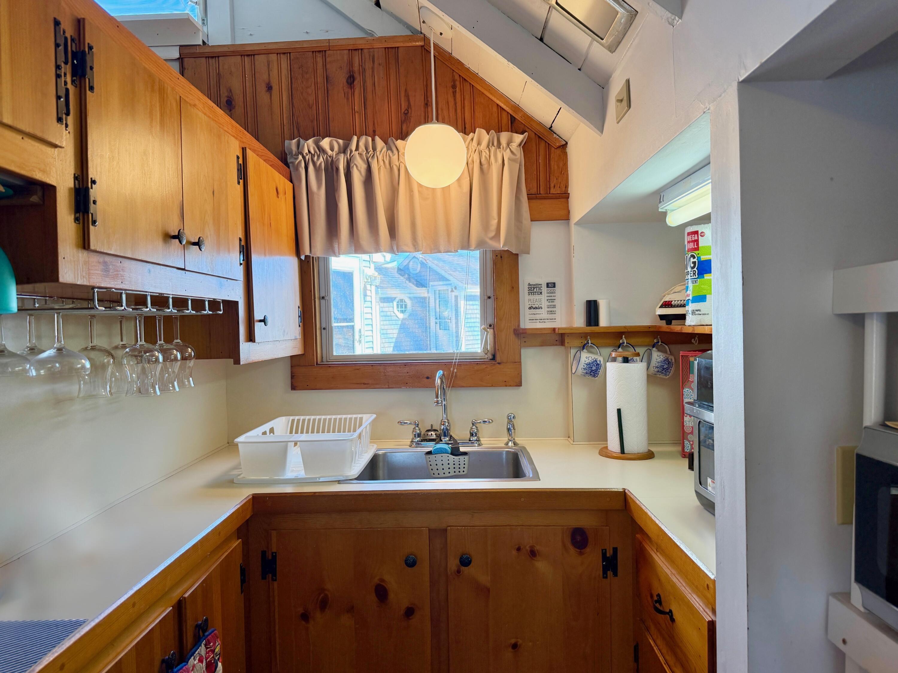 217 Old Wharf Road, Unit 21 Dennis, MA 02639 - Photo 7 of 14 Facetune_11-09-2025-16-14-33