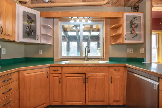 $625,000 | 433 Young Farm Road, Peacham, VT 05873