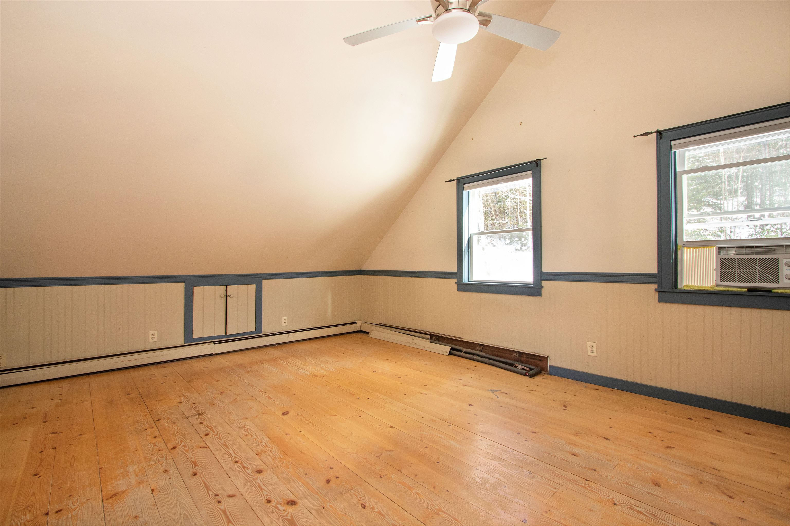 433 Young Farm Road Peacham, VT 05873 - Photo 31 of 59