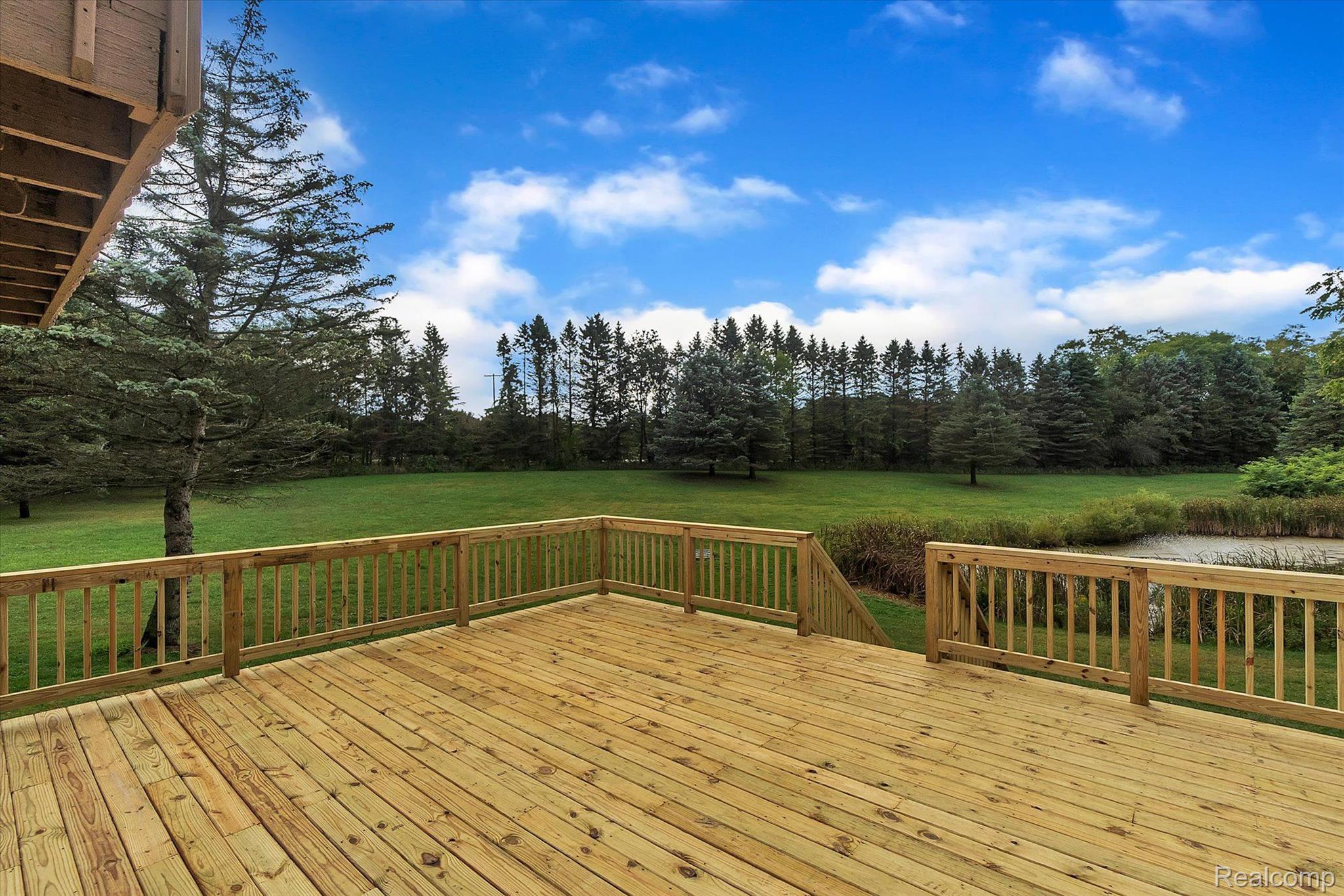 11512 Center Road Fenton, MI 48430 - Photo 39 of 45 Gallery Image 39