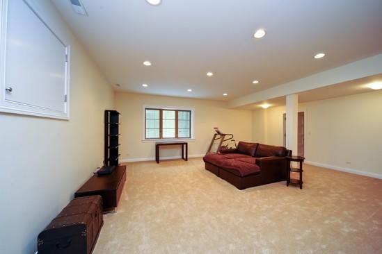 1989 Old Briar Road Highland Park, IL 60035 - Photo 18 of 25