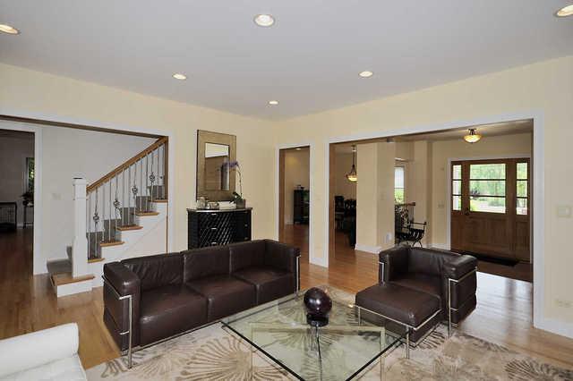 1989 Old Briar Road Highland Park, IL 60035 - Photo 7 of 25