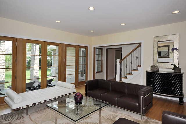1989 Old Briar Road Highland Park, IL 60035 - Photo 8 of 25