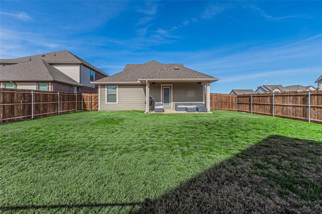 579 Ruthye Lane Pilot Point, TX 76258 - Photo 28 of 33
