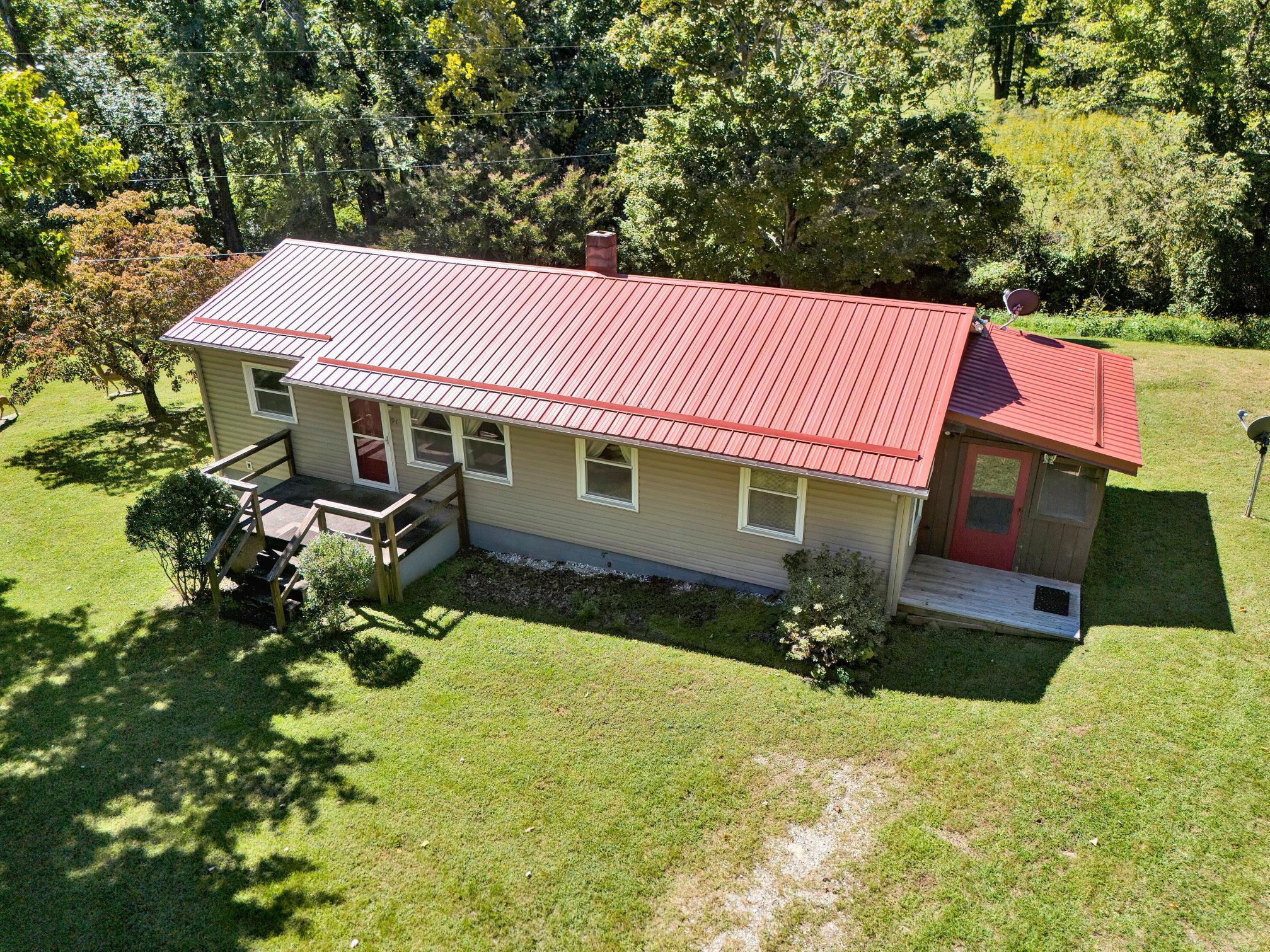 91 Masons Knob Road Boones Mill, VA 24065 - Photo 27 of 36 91 Masons Knob - Pic 4