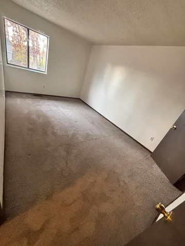 $1,025 | 7640 Timbercreek Court, Unit 4, Portage, MI 49024