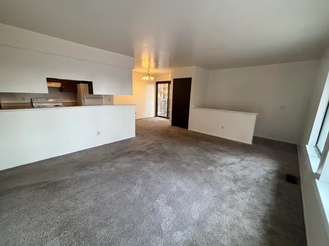 $1,025 | 7640 Timbercreek Court, Unit 4, Portage, MI 49024