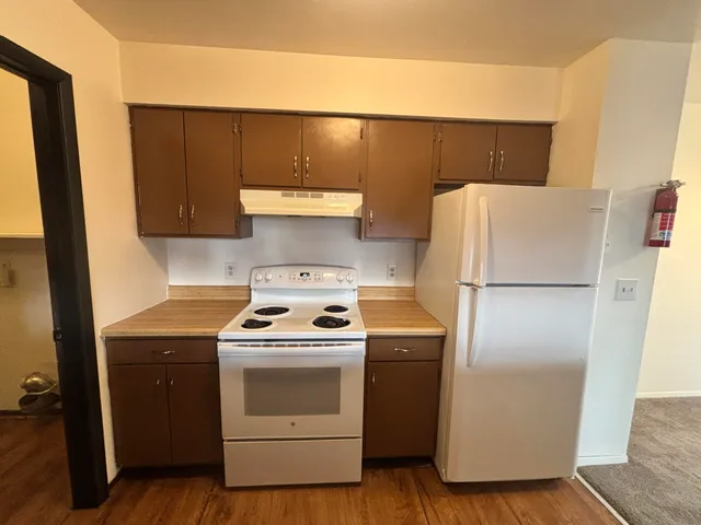 $1,025 | 7640 Timbercreek Court, Unit 4, Portage, MI 49024